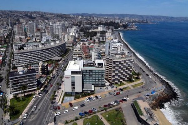 Más señales de impacto del Covid-19: alojamiento turístico en Chile se desploma en marzo