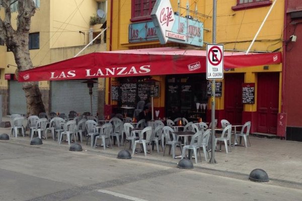 Las Lanzas se prepara para el fin de la cuarentena en Ñuñoa y debuta con delivery