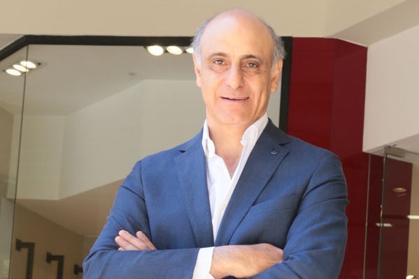 Grupo controlador de Trial y Hugo Boss en Chile inicia proceso judicial para reprogramar deuda