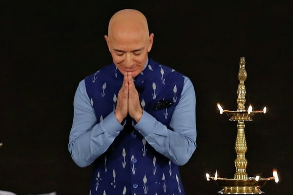 ¿Se convertirá Jeff Bezos en el primer billonario del mundo? Suben las apuestas