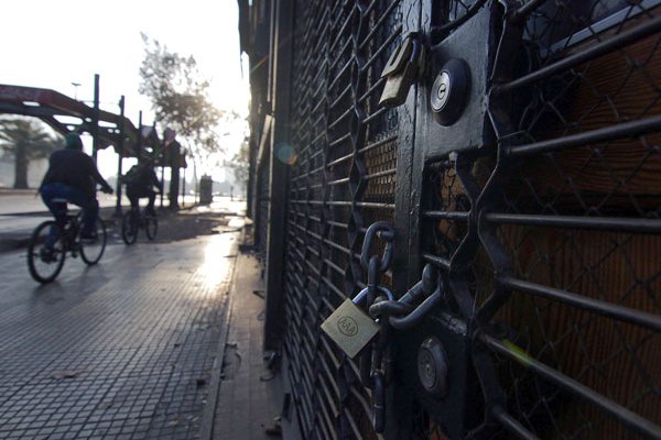 Expertos advierten barreras para las reorganizaciones de empresas frente a alza de procesos de insolvencia