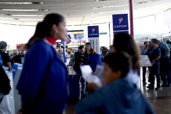 Cómo afectará la decisión de Latam a trabajadores, clientes y proveedores