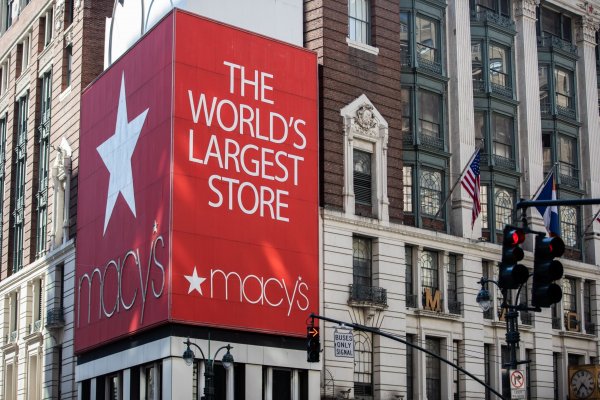 Los compradores de EEUU serán atraídos de regreso con grandes descuentos