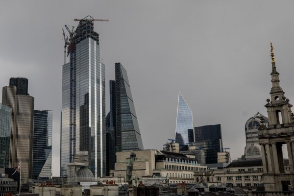 <p>Rascacielo más nuevo de Londres podría convertirse en un monumento al colapso del mercado</p>