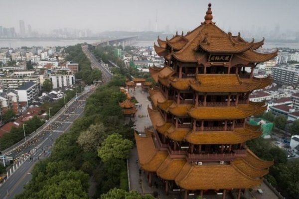 La industria manufacturera china desciende en mayo pero evita la contracción