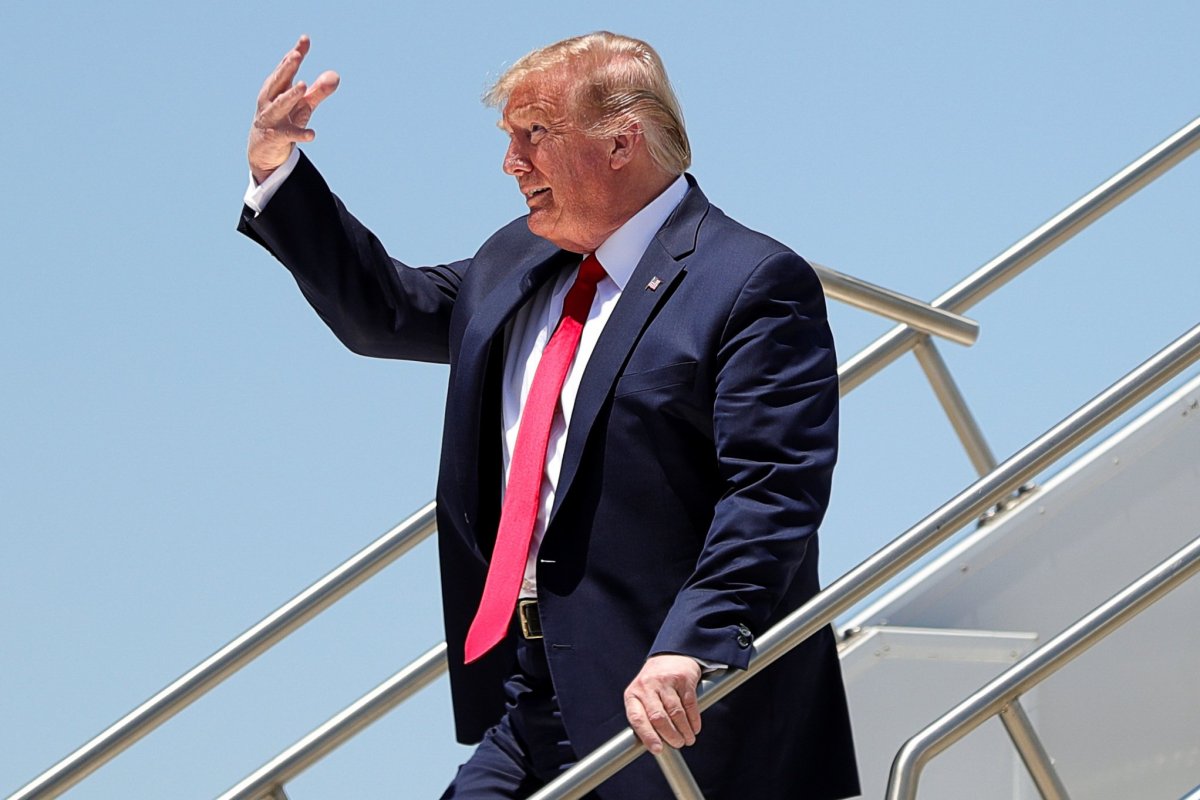 <p>Estados Unidos lleva a los cielos su guerra con China y veta a sus aerolíneas</p>