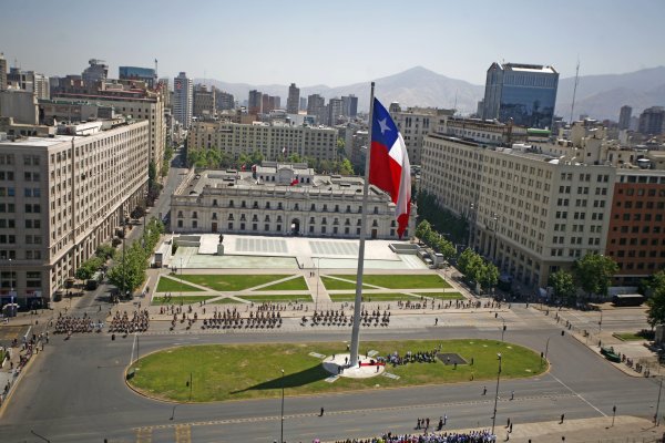 <p>INTERACTIVO | El repentino cambio de Gabinete del Gobierno de Piñera</p>