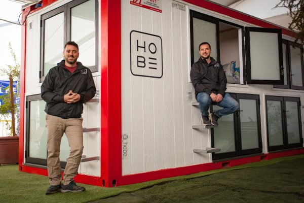 Hobe, la startup de los albergues “cápsula”, estrenará cabinas para el descanso del personal de la salud