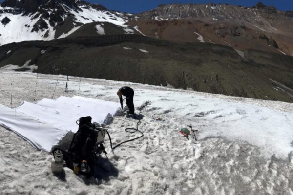 Suyai concreta su primer proyecto a gran escala para frenar el retroceso de los glaciares