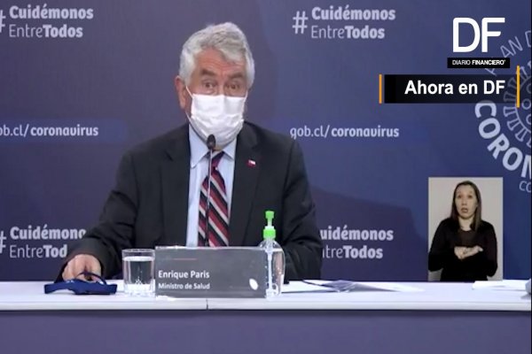 <p>Ministro Paris responde por dichos de Mañalich sobre la "inmunidad de rebaño"</p>