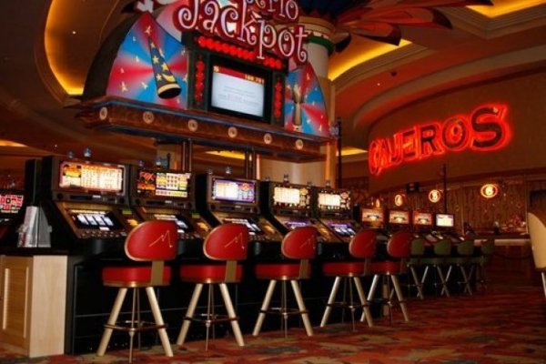 Máximo tribunal ratifica multa a Casino Monticello por operaciones sospechosas detectadas por la UAF