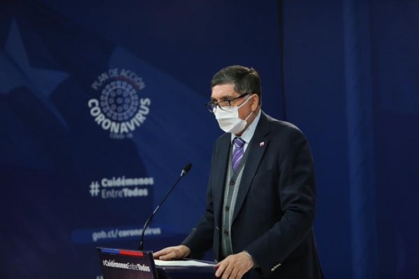 Ministro Alvarado confirma veto a proyecto de servicios básicos: “No se afectarán beneficios”