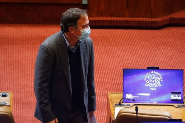 Walker responde sobre el impacto del retiro del 10% en las futuras pensiones: "Es bien marginal"
