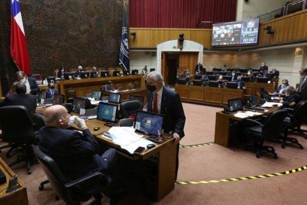 A toda máquina proyecto de retiro del 10% de AFP inicia este viernes su ruta en el Senado