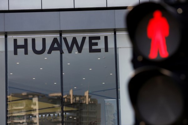 Huawei informa alza de 13,1% en sus ingresos del primer semestre