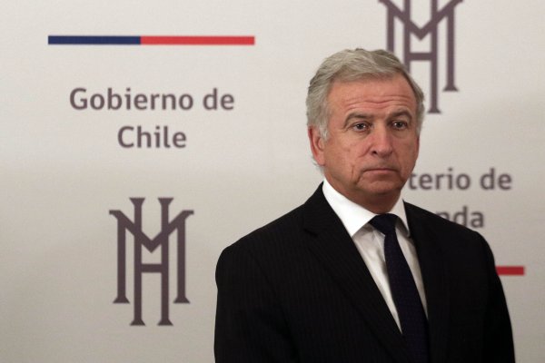 Felipe Larraín sobre retiro de fondos de las AFP: "Estamos entrando a escenarios fiscales bastante extremos"