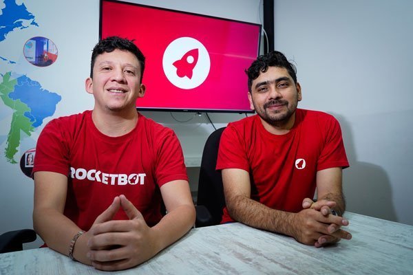 La startup chilena Rocketbot está ad portas de cerrar millonaria inversión para llegar a Europa y China