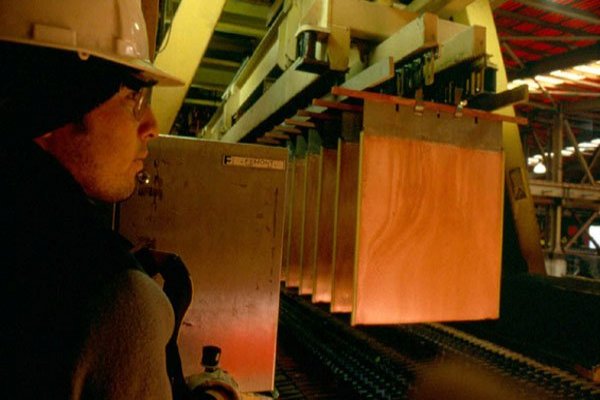 Las exportaciones vuelven a caer en la primera quincena de julio, arrastrando también a la minería