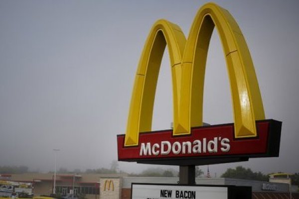 McDonald's registra en el segundo trimestre su peor resultado en 13 años por el impacto de la pandemia