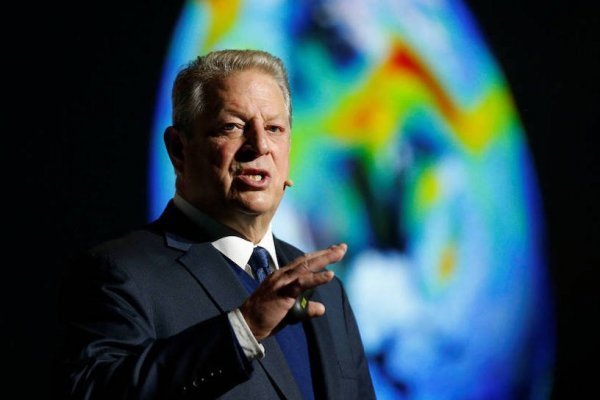 Al Gore asegura que el mundo ha cruzado un umbral hacia desarrollo de energías renovables