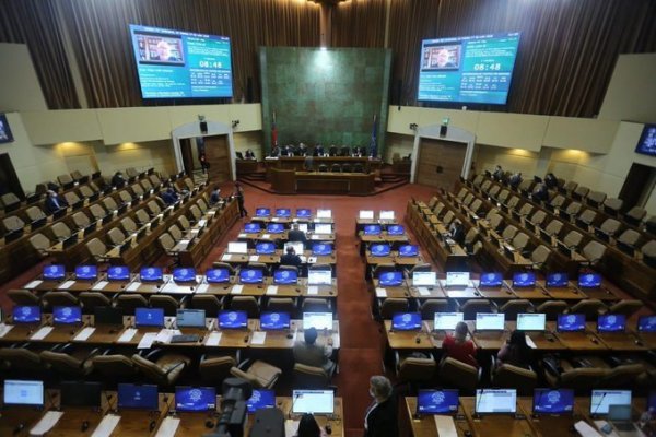 Nuevo revés para el Gobierno: rechazan en comisión bono y préstamo para clase media