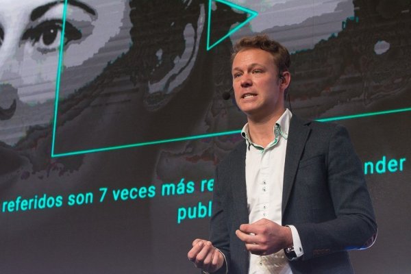 FinTech chilena que creó software de captación de clientes abrirá oficina en España