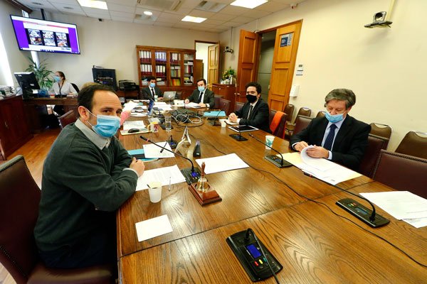 Gobierno logra reponer articulado y sala de la Cámara Baja resolverá bono y préstamo para clase media