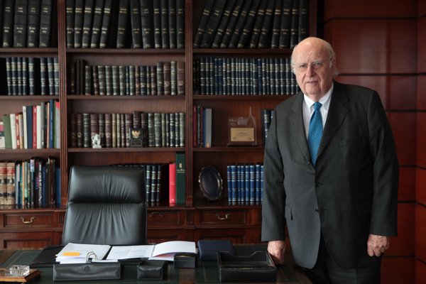 Gremio del comercio: "Nos duele lo ocurrido con Corona, hubiera podido evitarse"