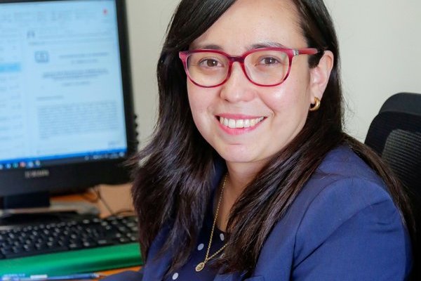 Quién es Lilia Jerez, la experta en relaciones laborales que asume en un momento crítico en la DT