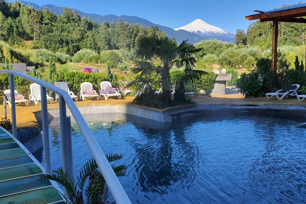 Termas Trancura abre sus puertas con estricto protocolo de limpieza de piscinas