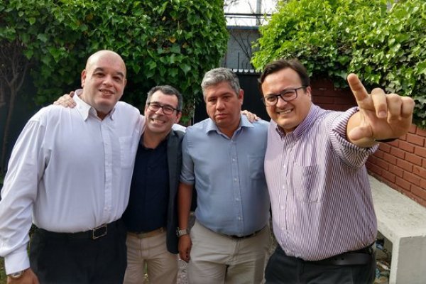 Inversionista de “Shark Tank” apuesta por Solubag, firma chilena que crea bolsas solubles en agua