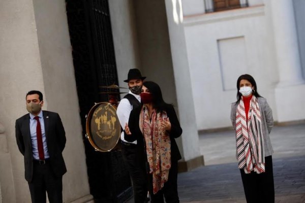 Ingreso Familiar de Emergencia: Gobierno mantiene el 100% en el cuarto pago y extiende el beneficio por dos meses más