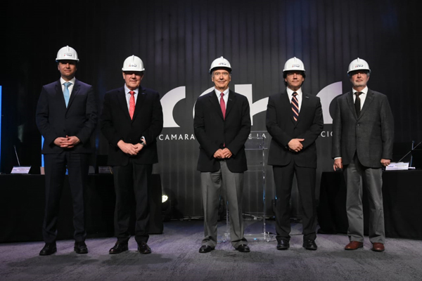 Antonio Errázuriz, el fanático del mundo automovilístico que liderará gremio de la construcción