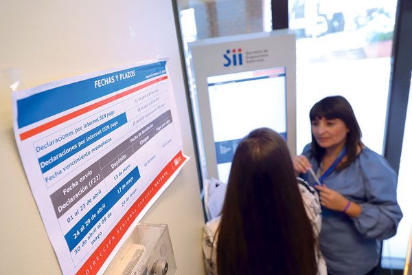 Atención Pymes: SII formaliza postergación de obligatoriedad de la boleta electrónica para quienes emiten facturas digitales