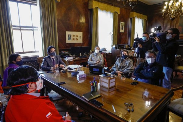 Salario mínimo: Gobierno ingresa propuesta de alza salarial al Congreso sin acuerdo con la CUT