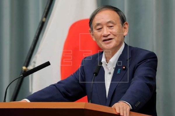 <p>Yoshihide Suga, principal candidato a suceder a Abe como primer ministro en Japón</p>