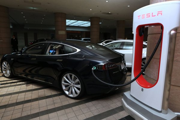 Tesla promete gigantesco contrato a quien pueda producir níquel sustentable y eficiente