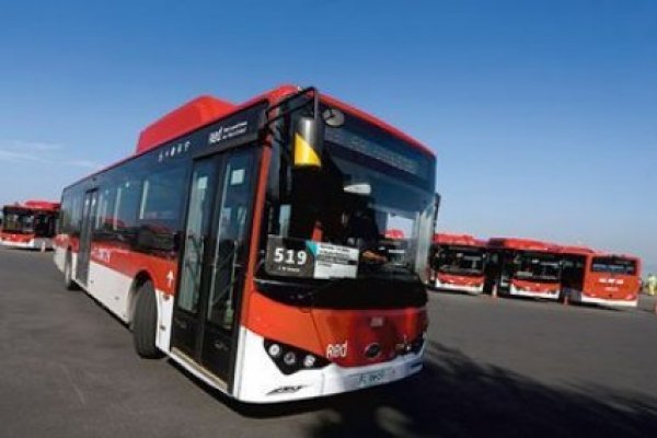 Enel X y AMP Capital sellan alianza para promover transporte público eléctrico
