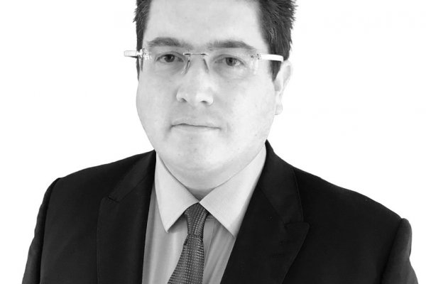 <p>Renuncia al directorio de Latam el representante de Qatar Airways</p>