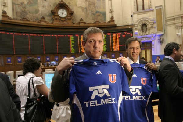 Heller tiene fecha de salida de la U: operación para cambio de control en Azul Azul sería a fines de septiembre