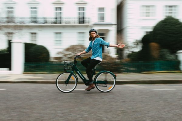 La nueva apuesta de Agustín Guilisasti en Londres: de autos a bicicletas eléctricas