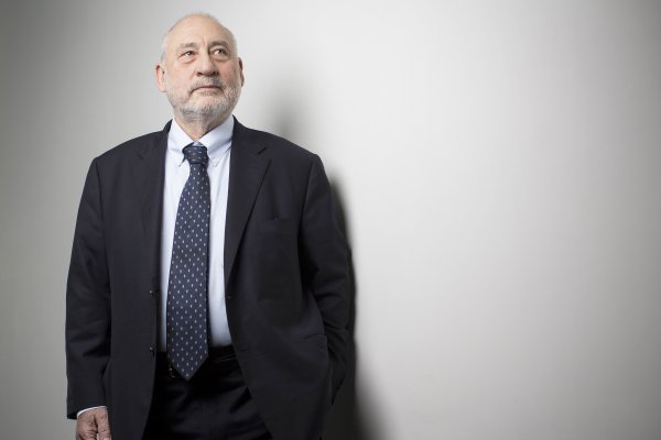 Stiglitz: “Lo mejor que puede pasarle ahora a Estados Unidos es una victoria de Biden”