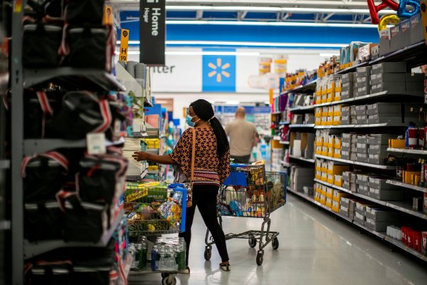 Walmart planea invertir hasta US$ 25 mil millones en alianza con el grupo Tata para impulsar servicios digitales