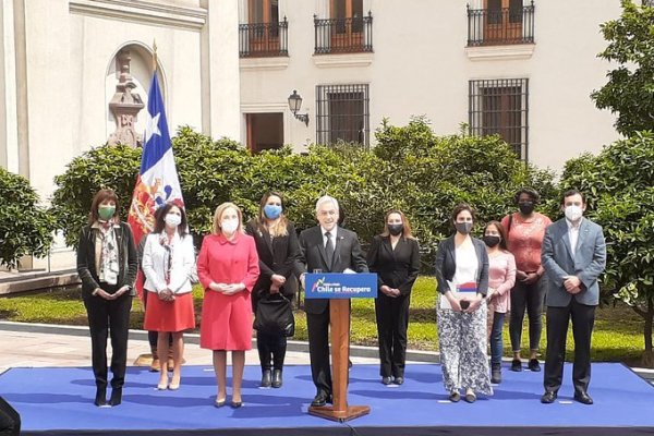 Piñera valora baja de la tasa de desempleo: “El último trimestre logramos crear 119 mil empleos”