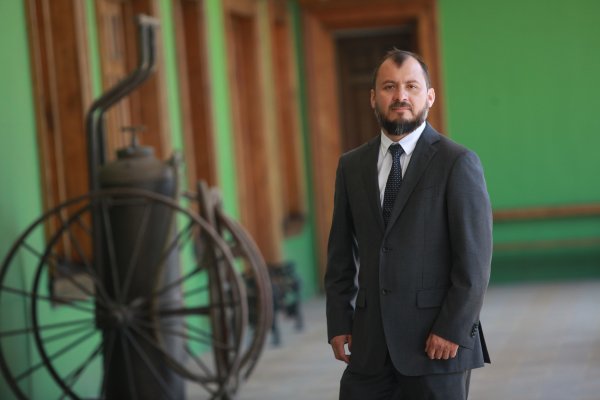 José Monrroy, socio Parraguez & Marín (Antofagasta): "Los abogados de regiones estamos permanentemente viendo conflictos que nos desafían a crecer profesionalmente"