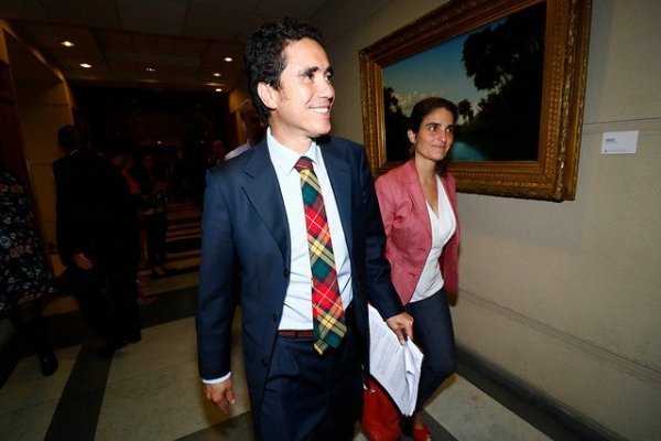 Salario mínimo: comisión de Hacienda del Senado aprobó alza de $ 6.000
