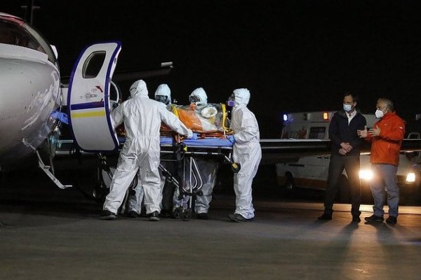 Traslados aéreos de pacientes Covid-19 desde Punta Arenas a Santiago ya suma 47 personas en 40 días