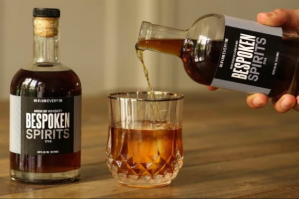 Startup de Silicon Valley lanza la primera "máquina Nespresso" para el whisky envejecido