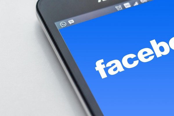 Facebook bloqueará anuncios que inciten a no vacunarse