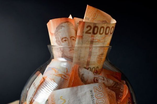 Tributaristas califican de “ingenuo” e "inaplicable" el impuesto a los súper ricos